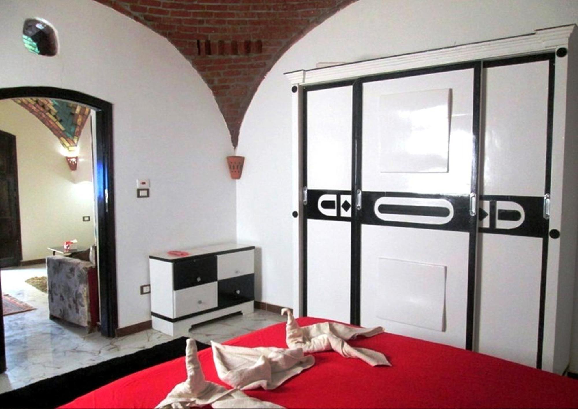 Lucky Seven Apartment Luxor Bagian luar foto
