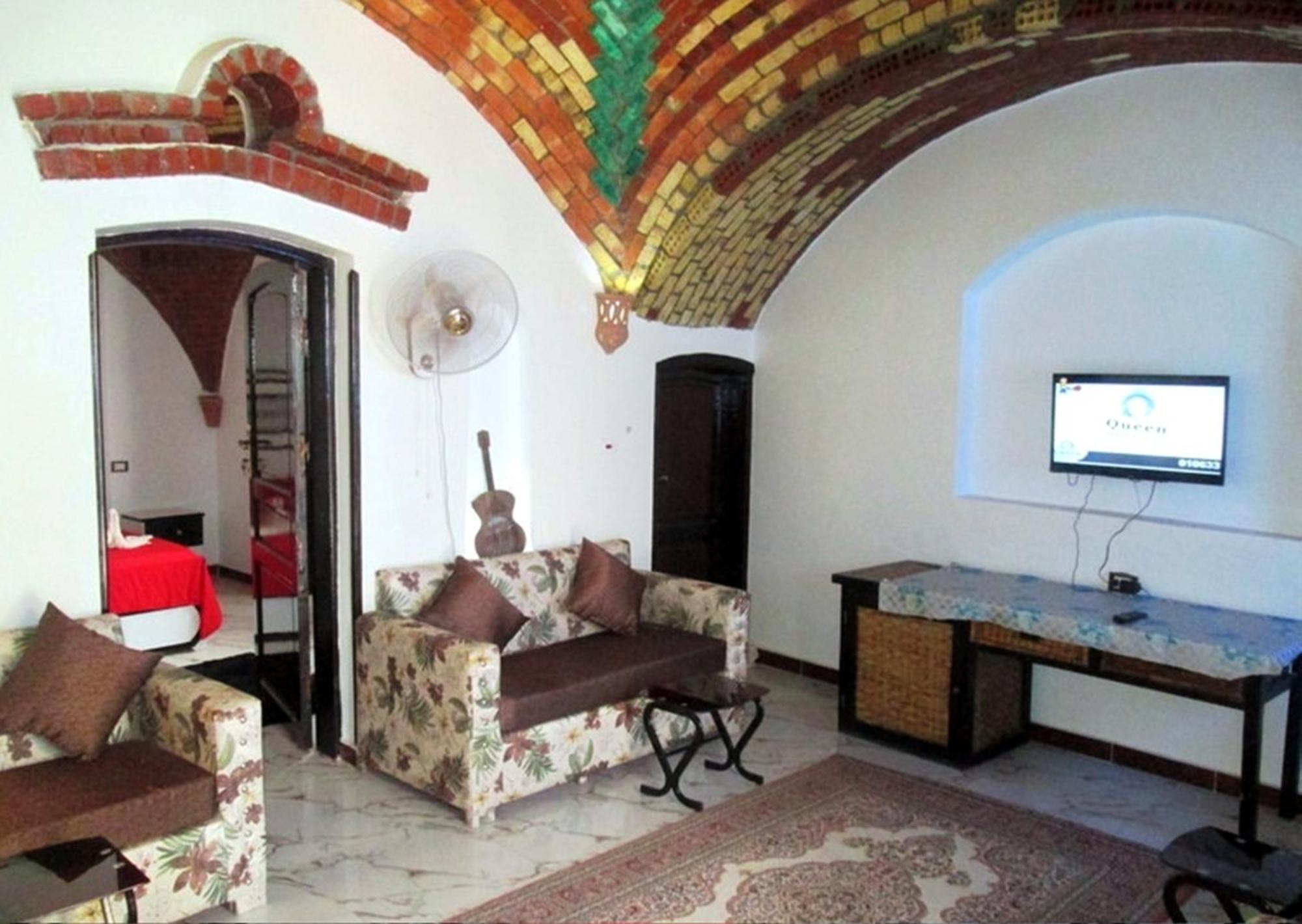 Lucky Seven Apartment Luxor Bagian luar foto